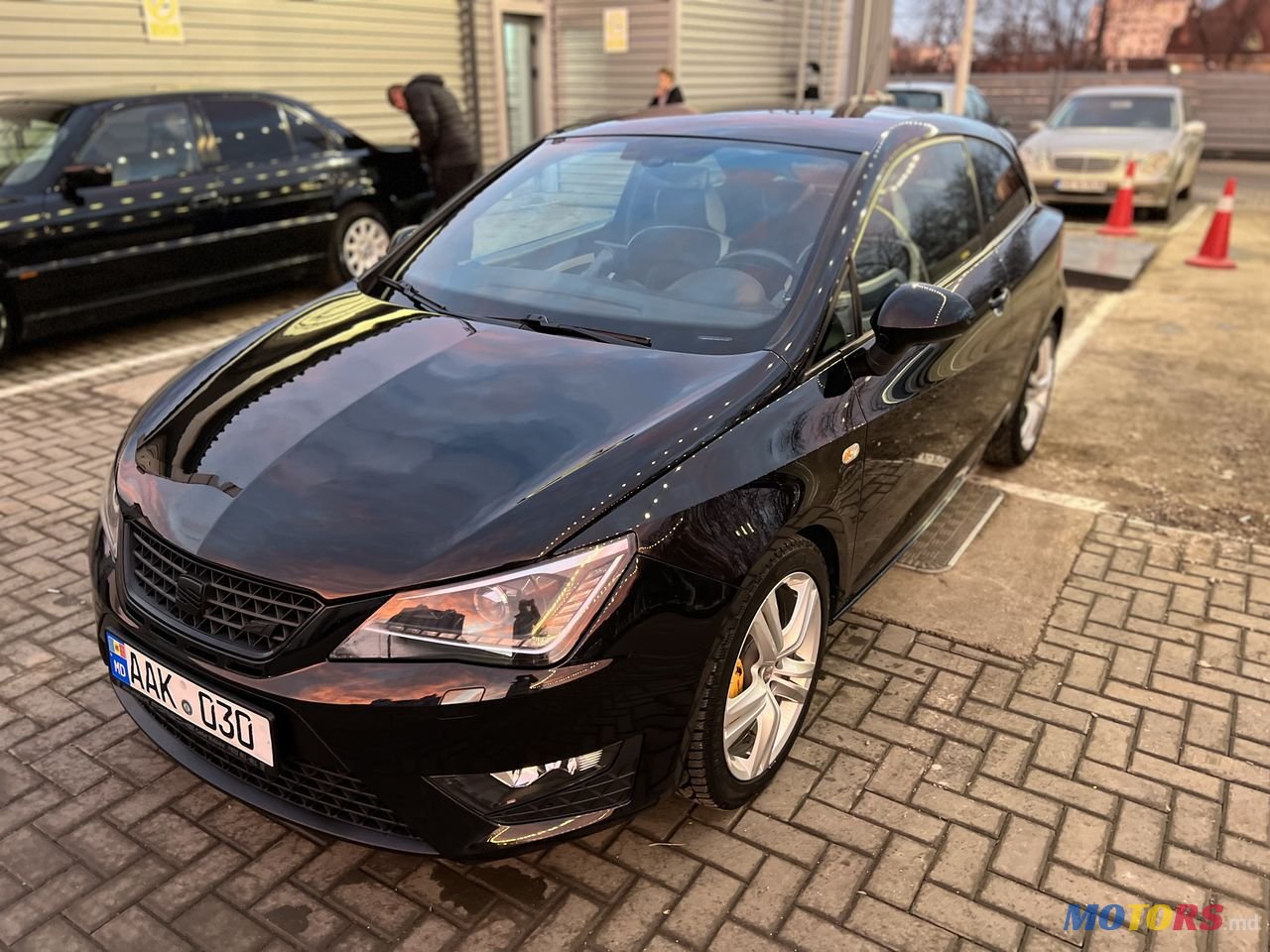 2013' SEAT Ibiza photo #3