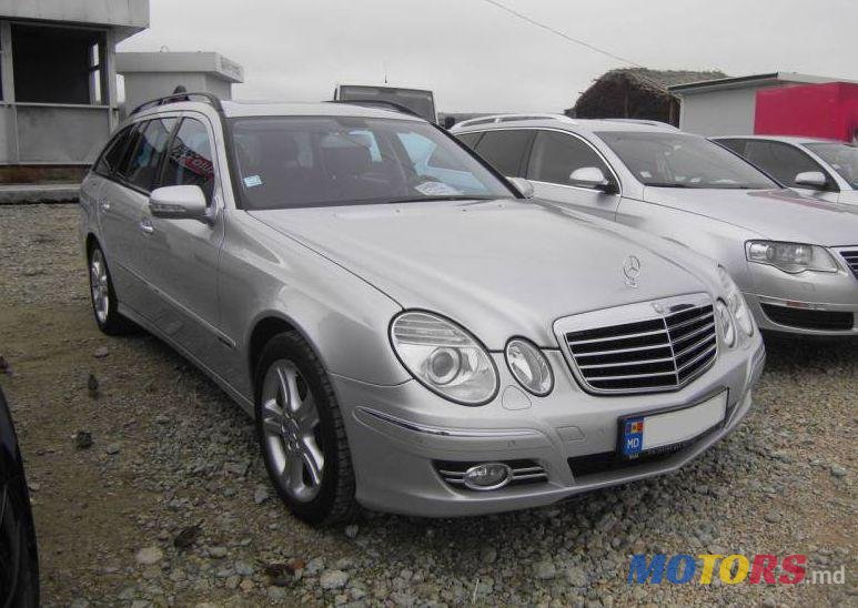2007' Mercedes-Benz E photo #2