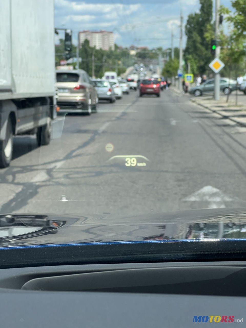 2017' BMW 5 Series photo #5