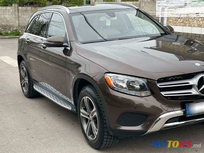 2016' Mercedes-Benz GLC photo #1