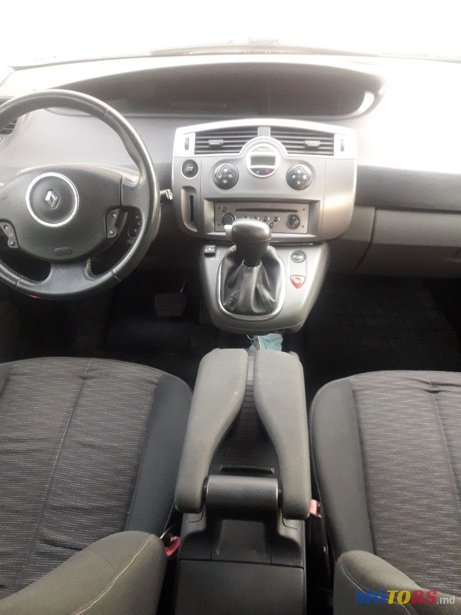 2007' Renault Scenic photo #1