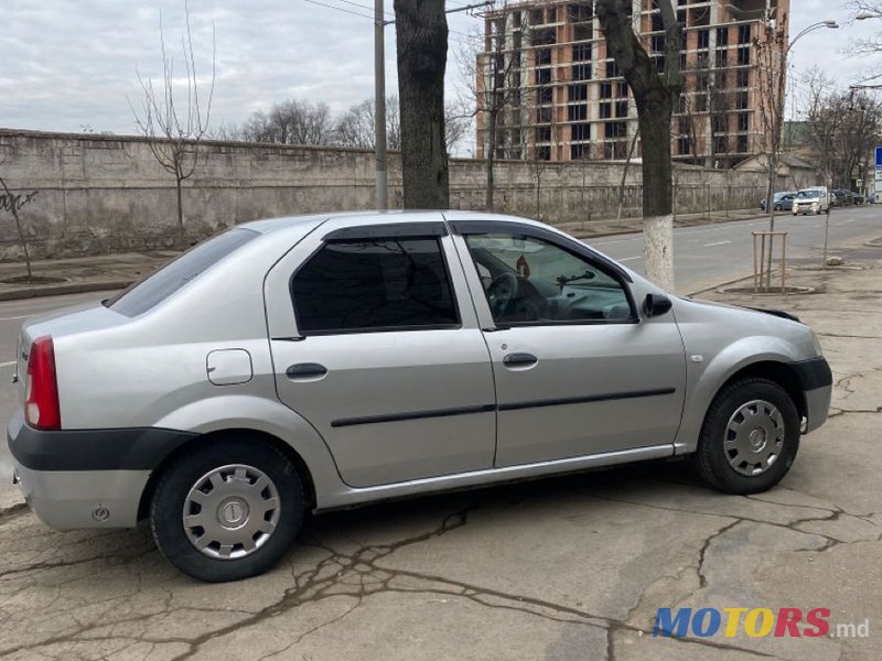 2007' Dacia Logan photo #4