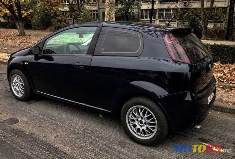 2008' Fiat Punto photo #1