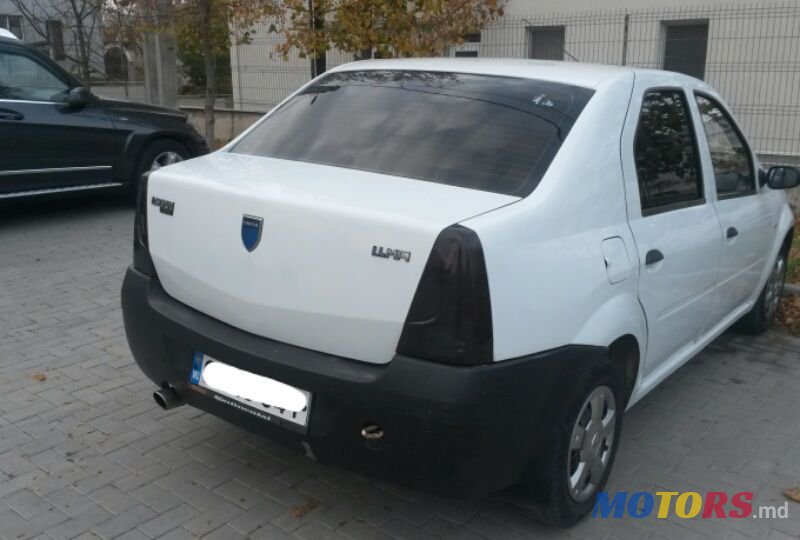 2008' Dacia Logan photo #6