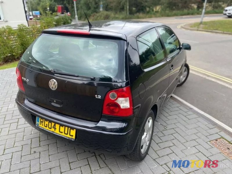 2004' Volkswagen Polo photo #3