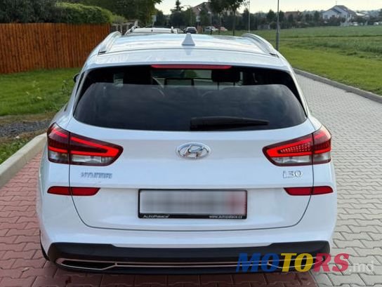2021' Hyundai i30 photo #4