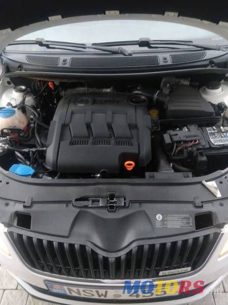2011' Skoda Fabia photo #5