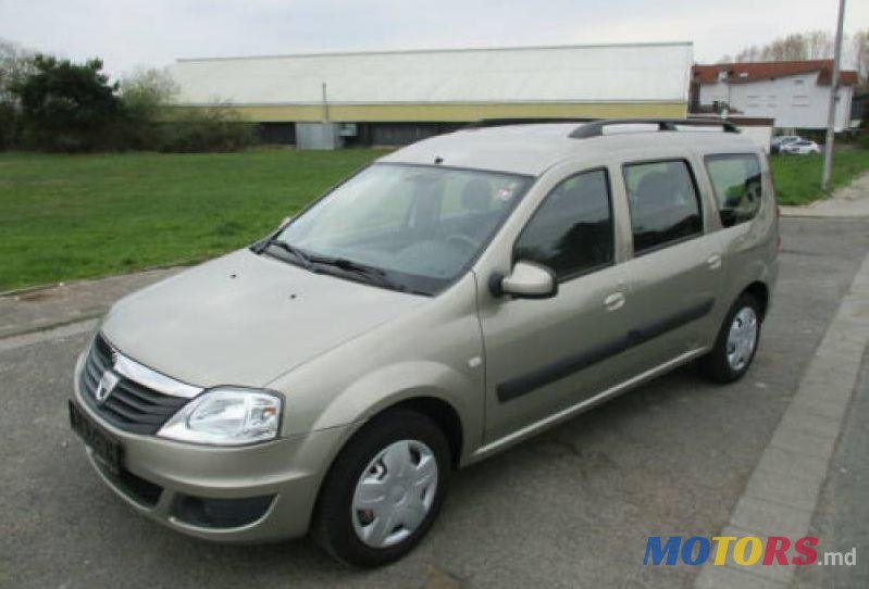 2009' Dacia Logan Mcv photo #1