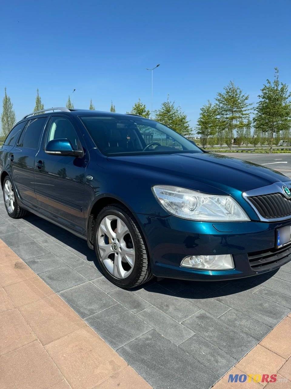 2011' Skoda Octavia photo #2