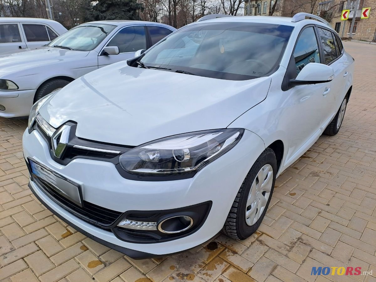 2015' Renault Megane photo #1