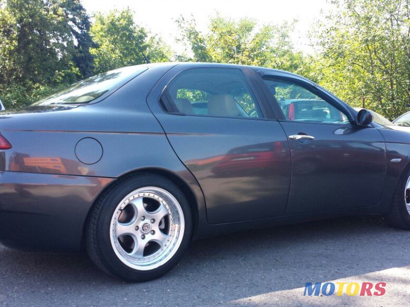 2005' Alfa Romeo 156 photo #3