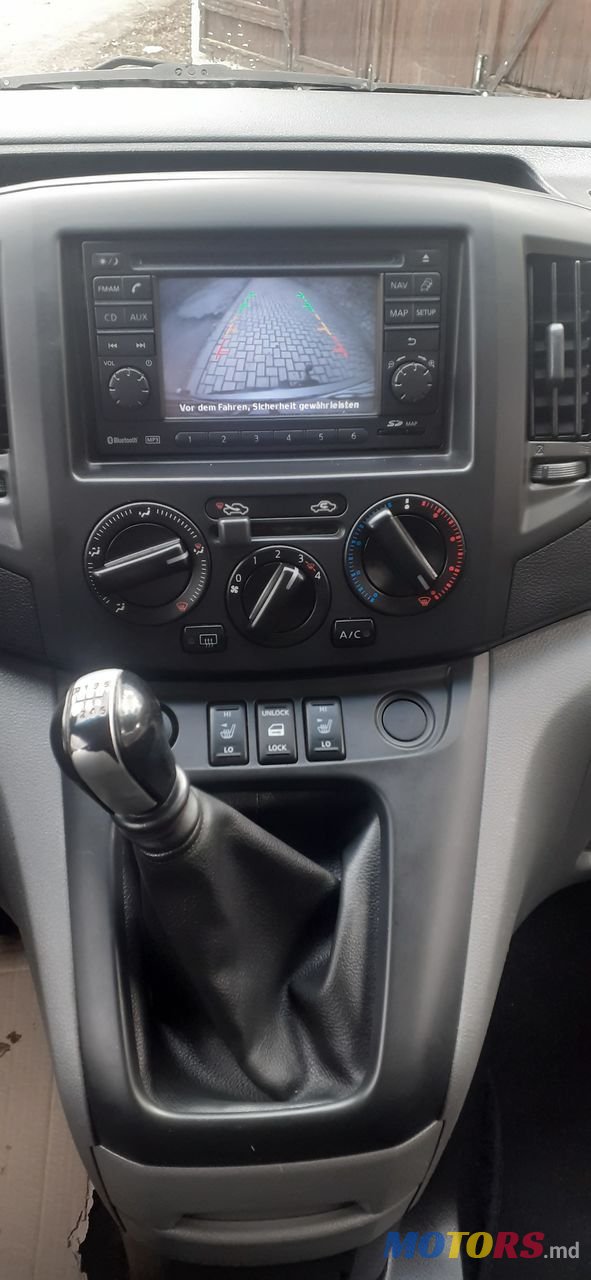 2012' Nissan Nv200 photo #6