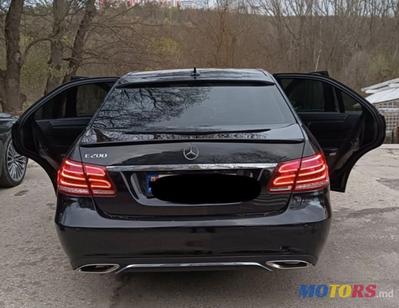 2014' Mercedes-Benz E Класс photo #1