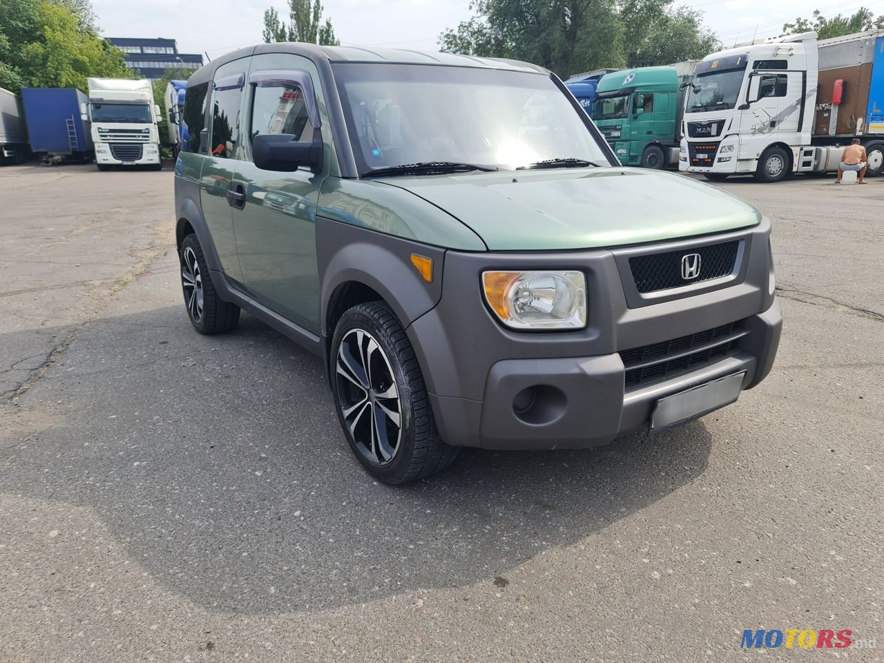 2004' Honda Element photo #2