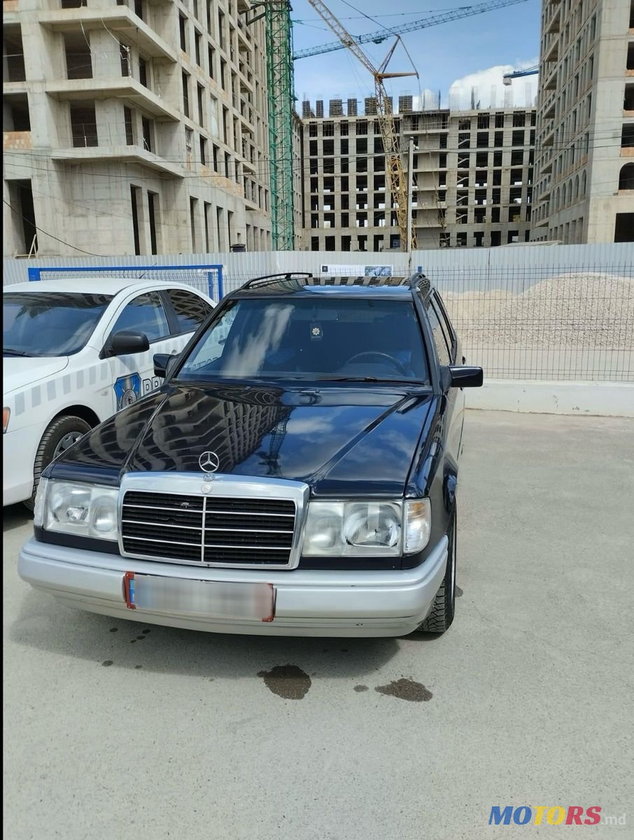 1995' Mercedes-Benz E-Class photo #2