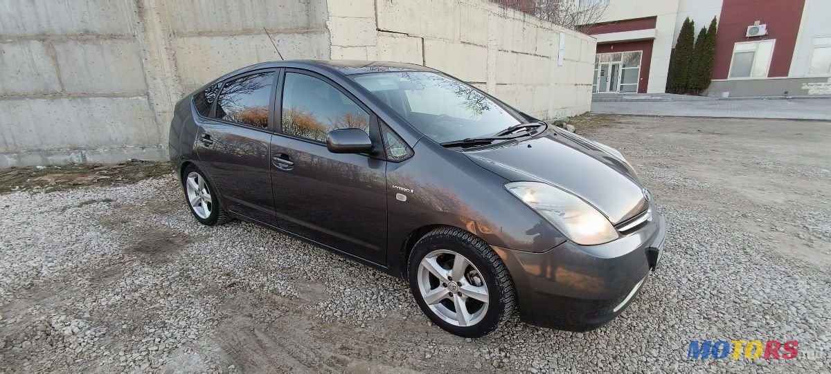 2007' Toyota Prius photo #4