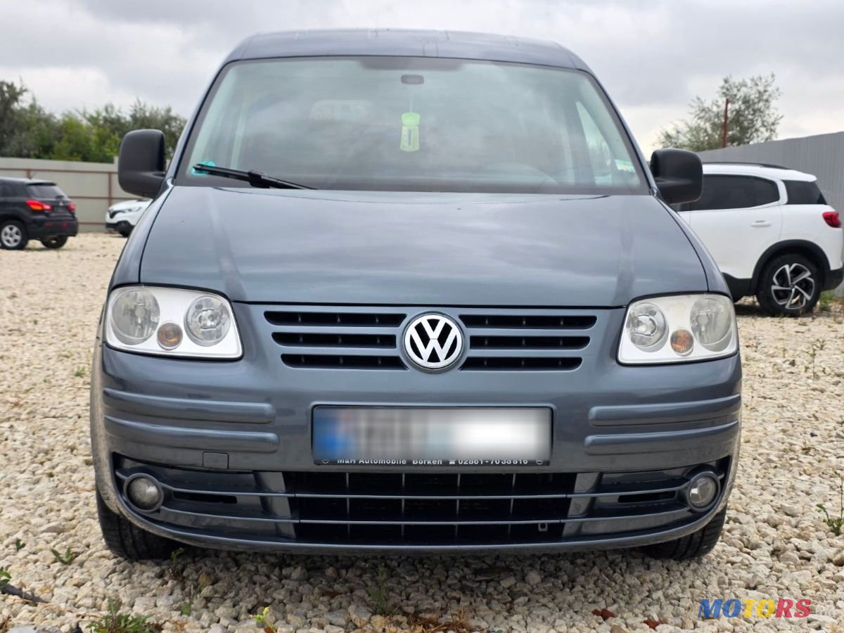 2009' Volkswagen Caddy photo #3