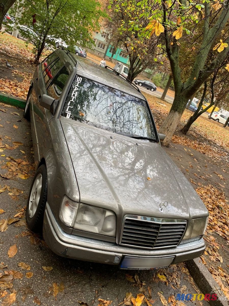 1994' Mercedes-Benz W124 photo #3