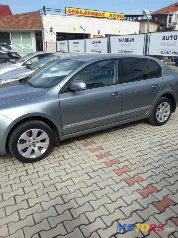 2012' Skoda Superb photo #3