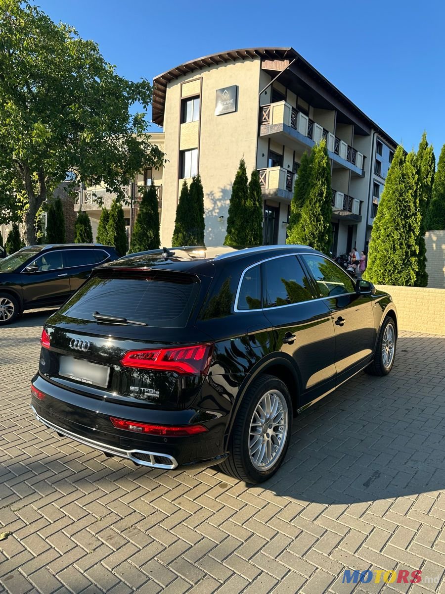 2020' Audi Q5 photo #4