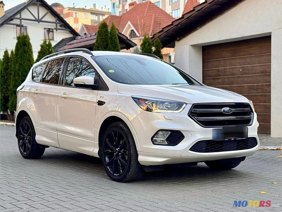 2017' Ford Kuga photo #1