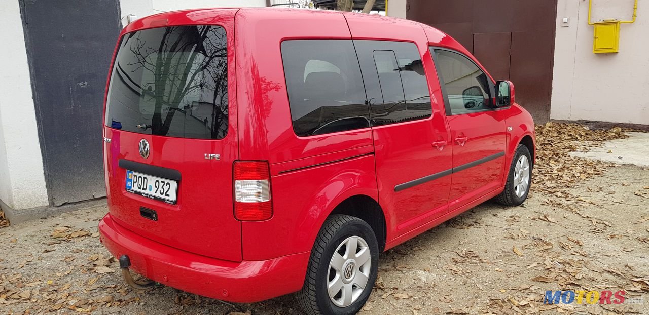 2009' Volkswagen Caddy photo #3