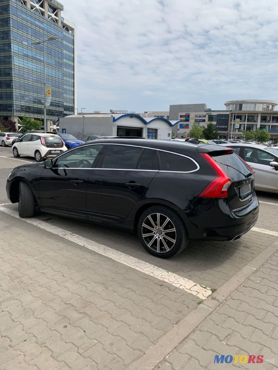2015' Volvo V60 photo #4