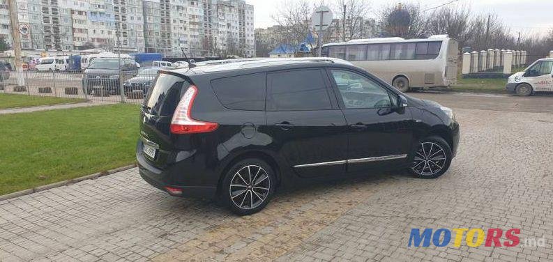 2014' Renault Grand Scenic photo #5