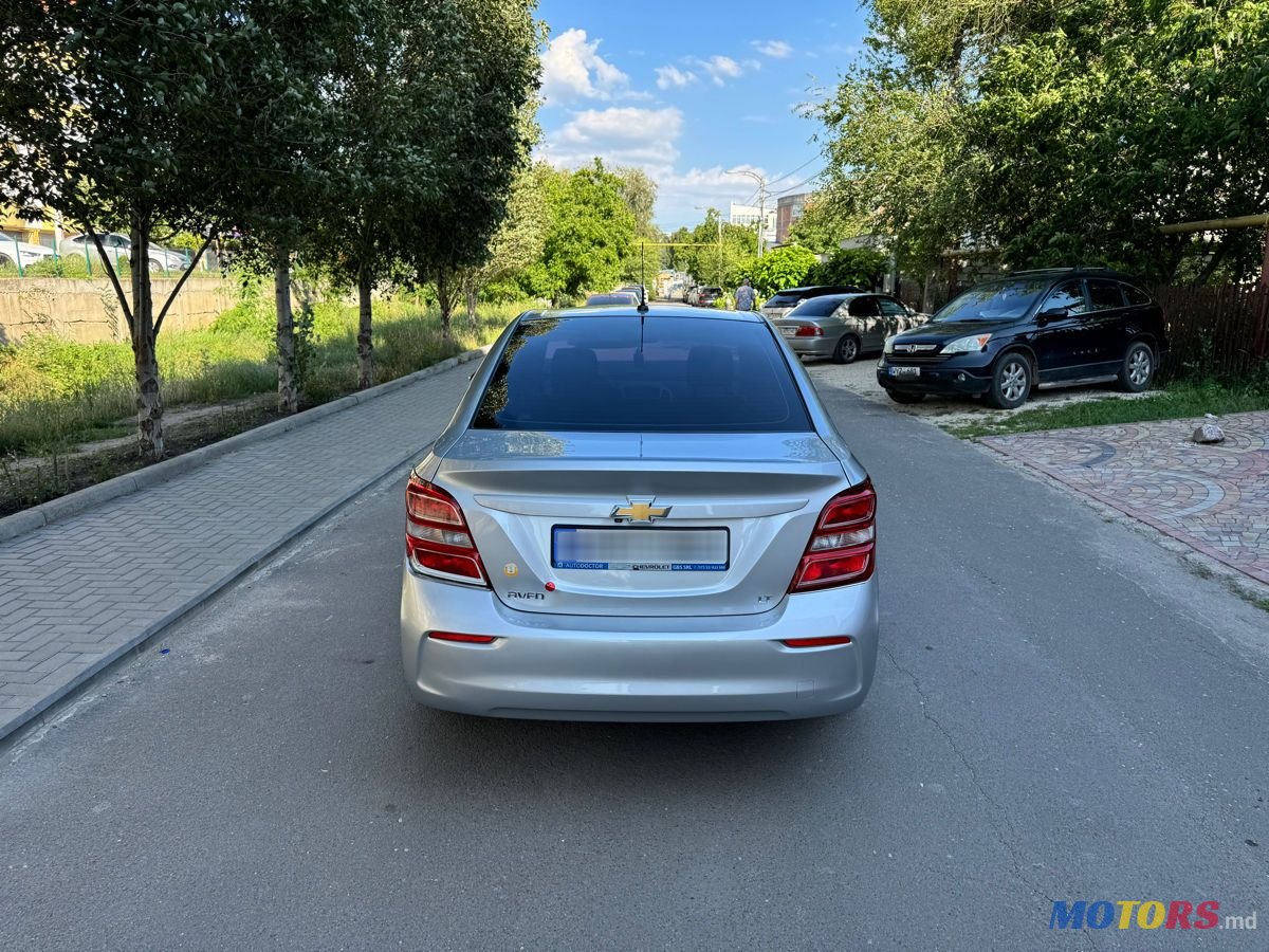 2018' Chevrolet Aveo photo #4