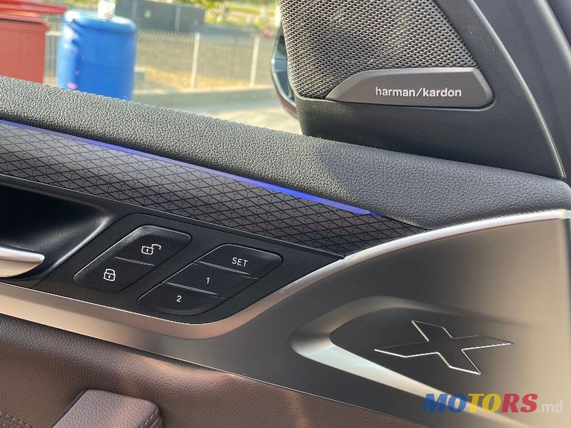 2022' BMW X4 photo #6