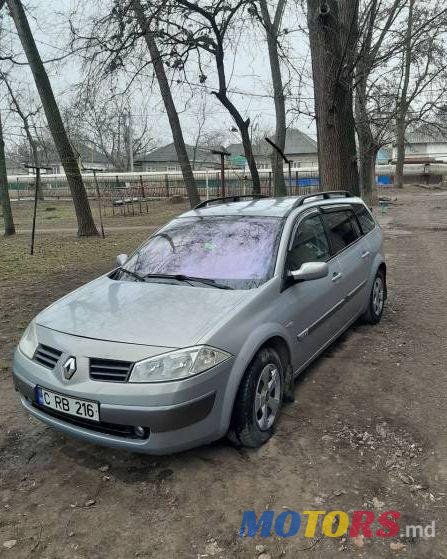 2004' Renault Megane photo #1