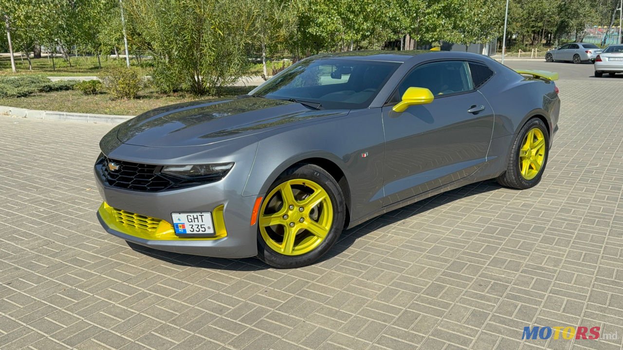 2020' Chevrolet Camaro photo #3