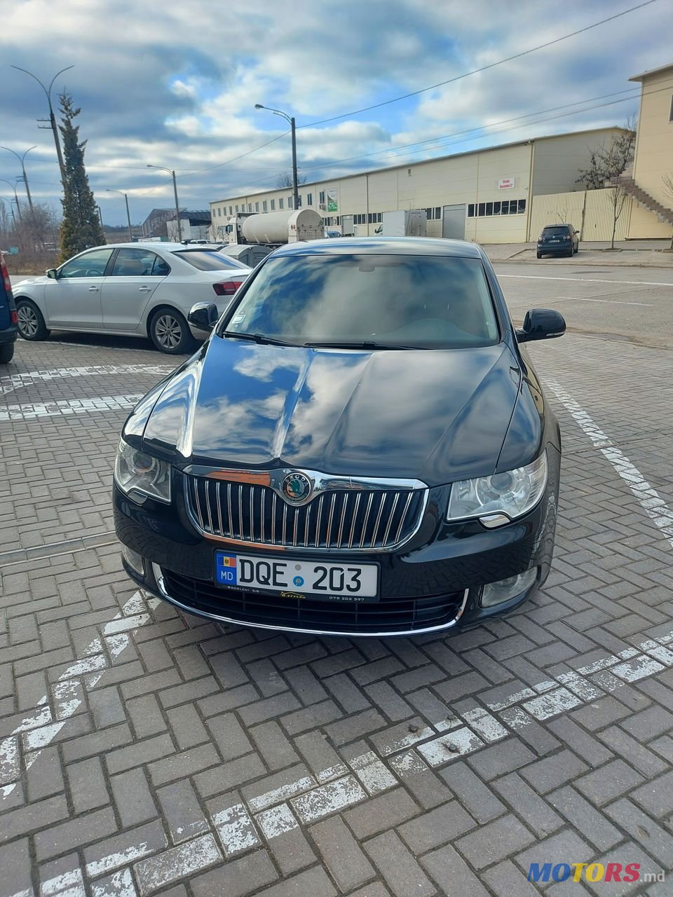 2012' Skoda Superb photo #1