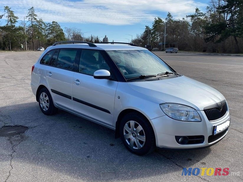 2008' Skoda Fabia 0000 photo #1