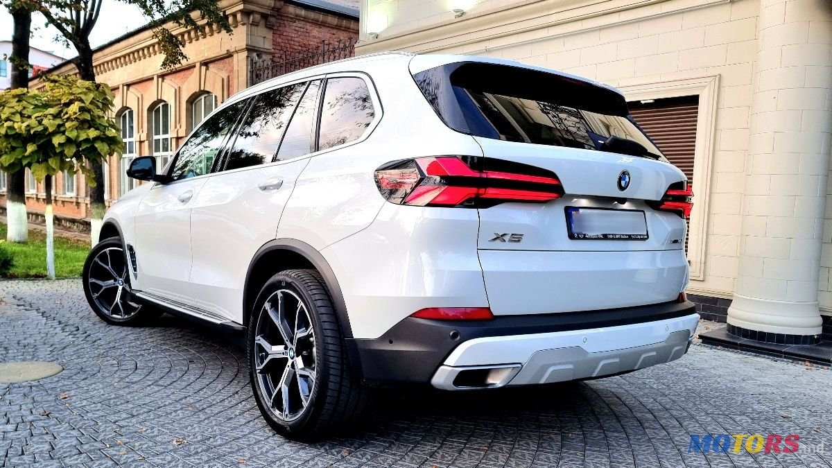 2024' BMW X5 photo #4