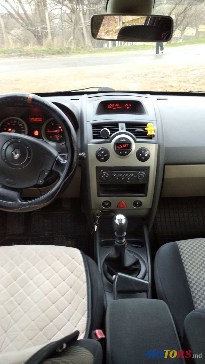 2006' Renault Megane photo #4