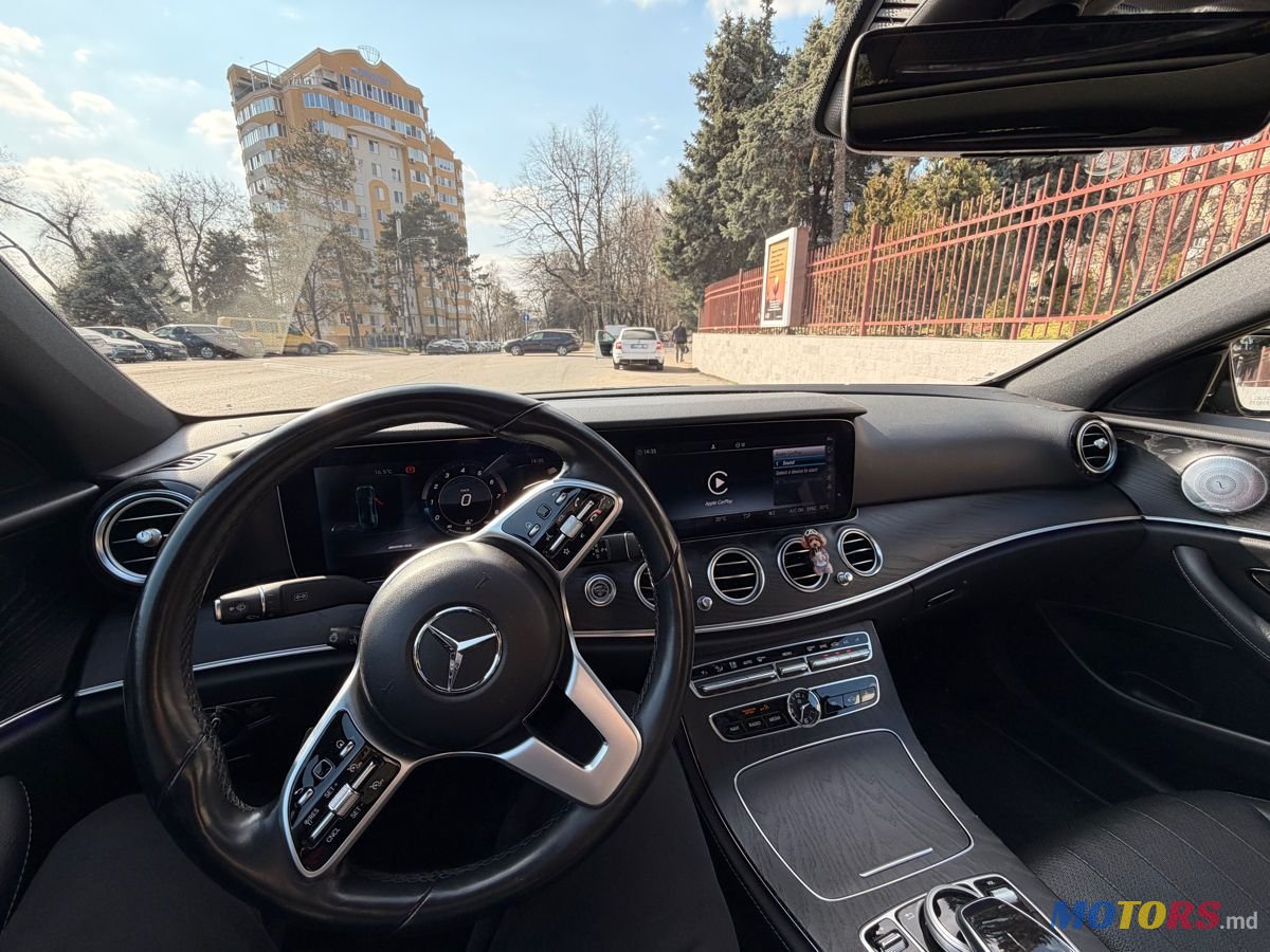 2019' Mercedes-Benz E-Class photo #6
