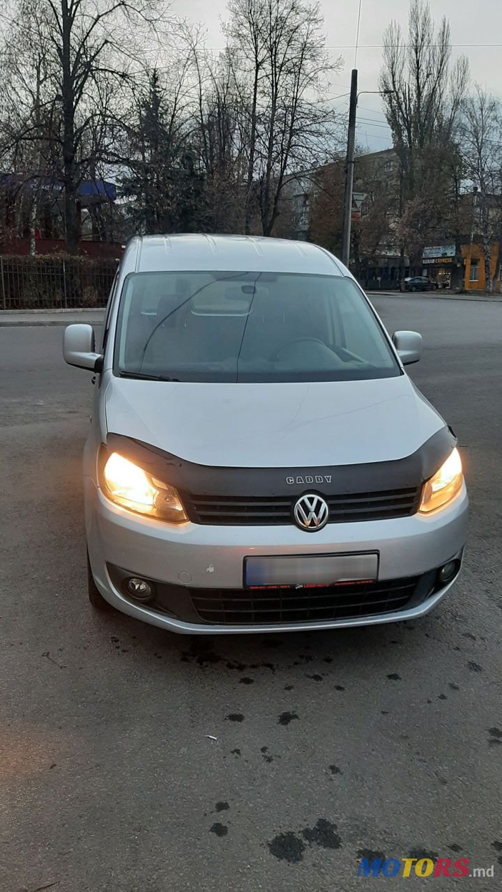 2013' Volkswagen Caddy photo #3