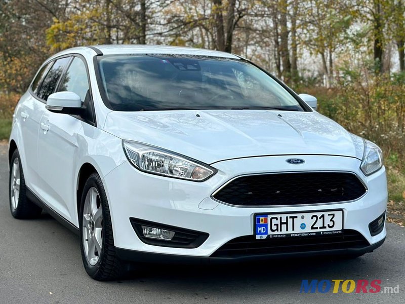 2016' Ford Focus photo #2