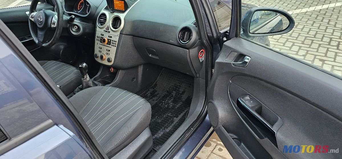 2008' Opel Corsa photo #4