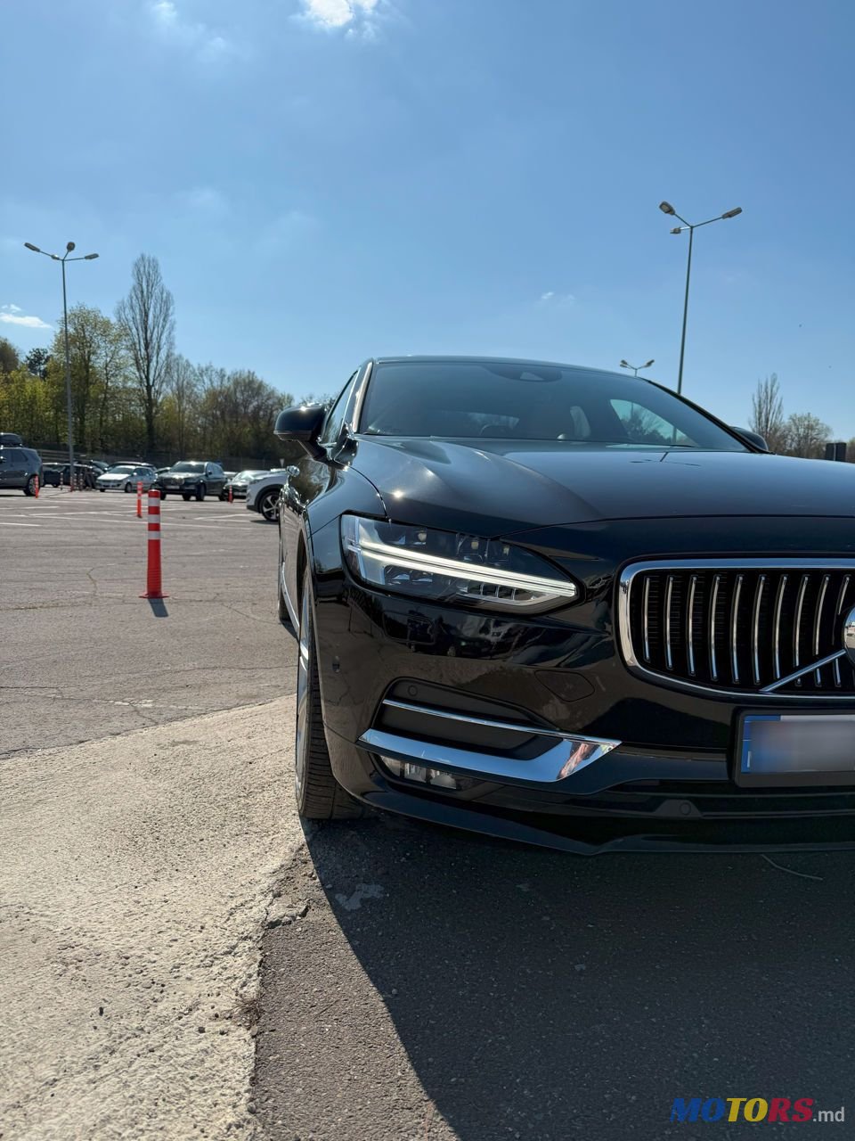 2017' Volvo S90 photo #1