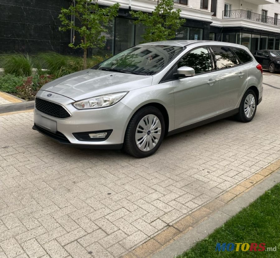 2016' Ford Focus photo #3