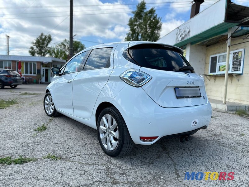 2014' Renault Zoe photo #5