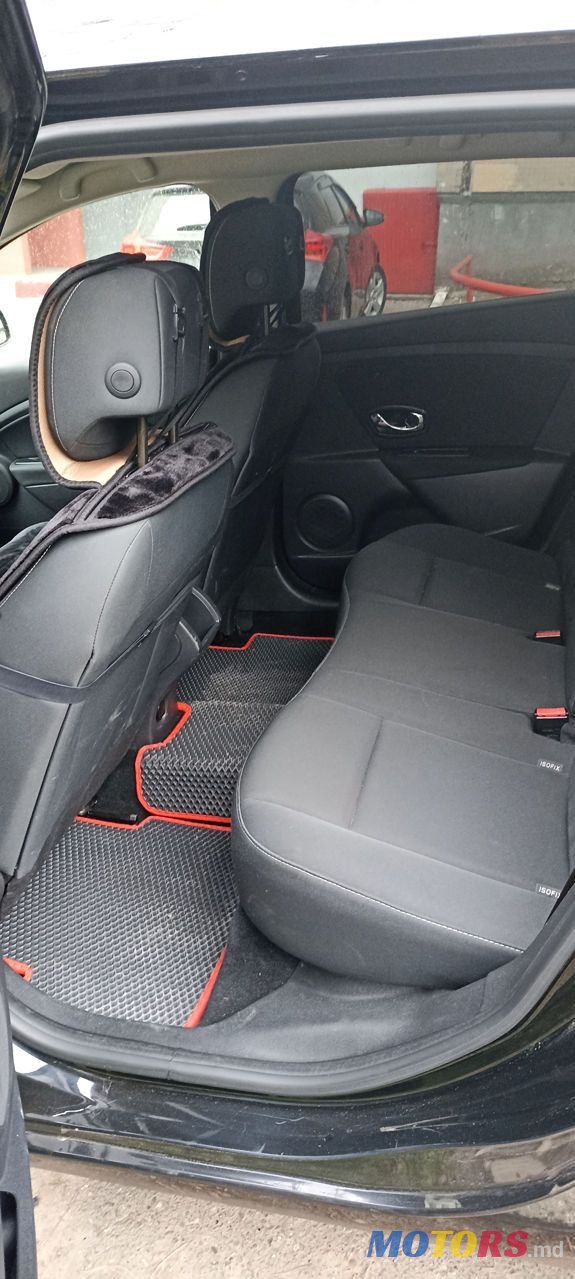 2014' Renault Megane photo #5