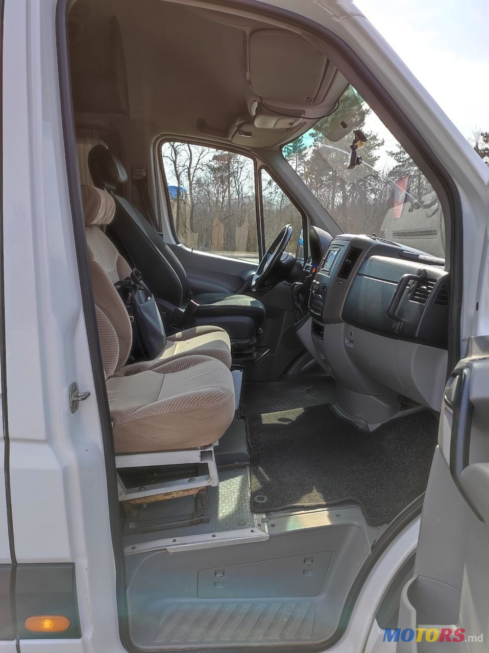 2008' Mercedes-Benz photo #5