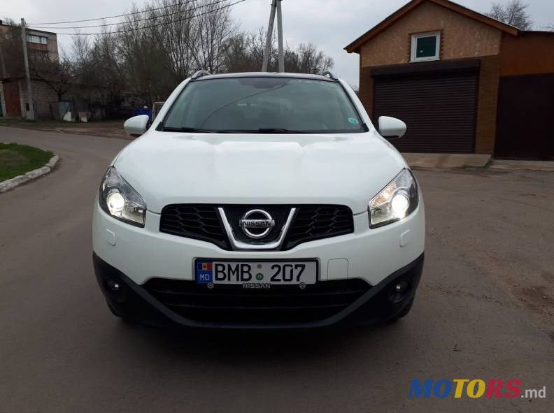 2011' Nissan Qashqai photo #2
