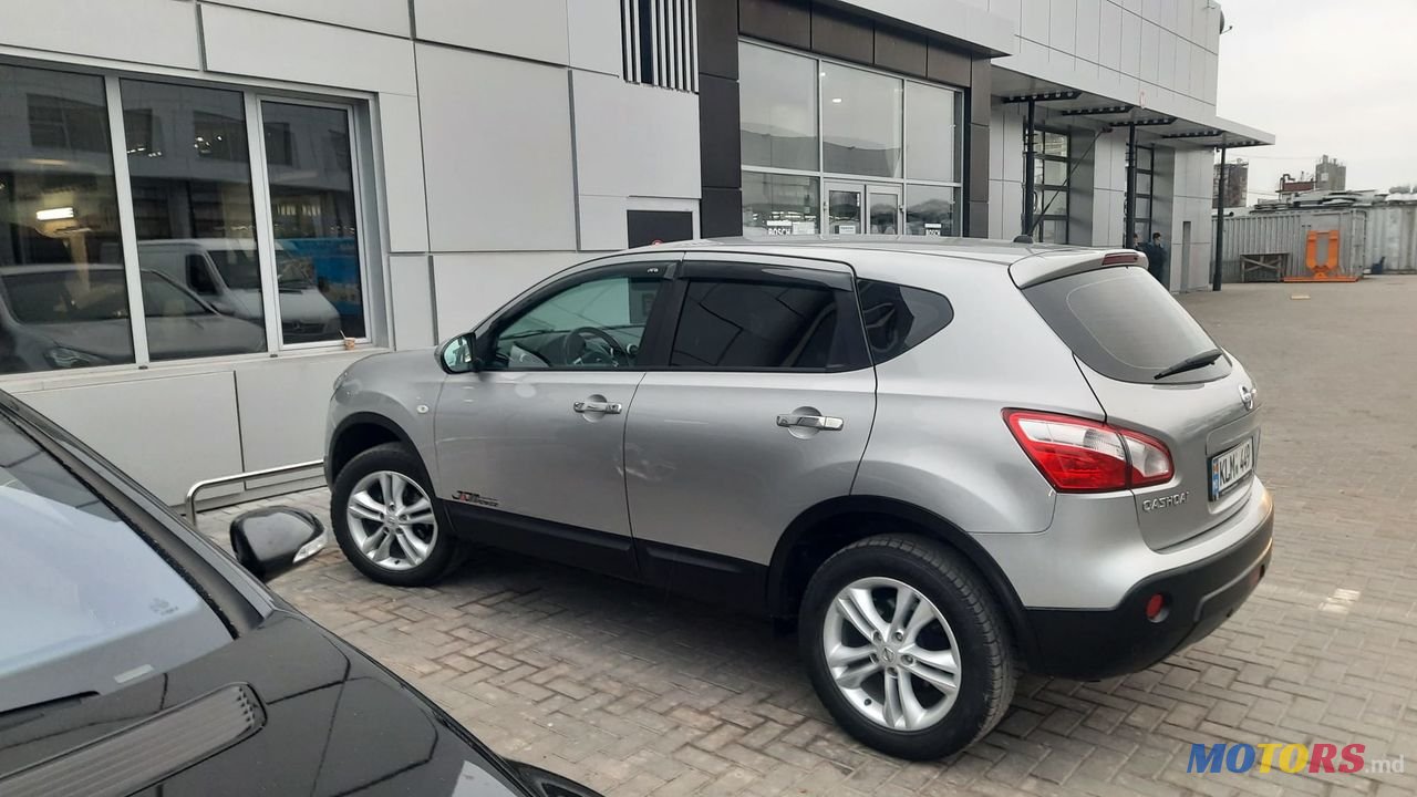 2011' Nissan Qashqai photo #1