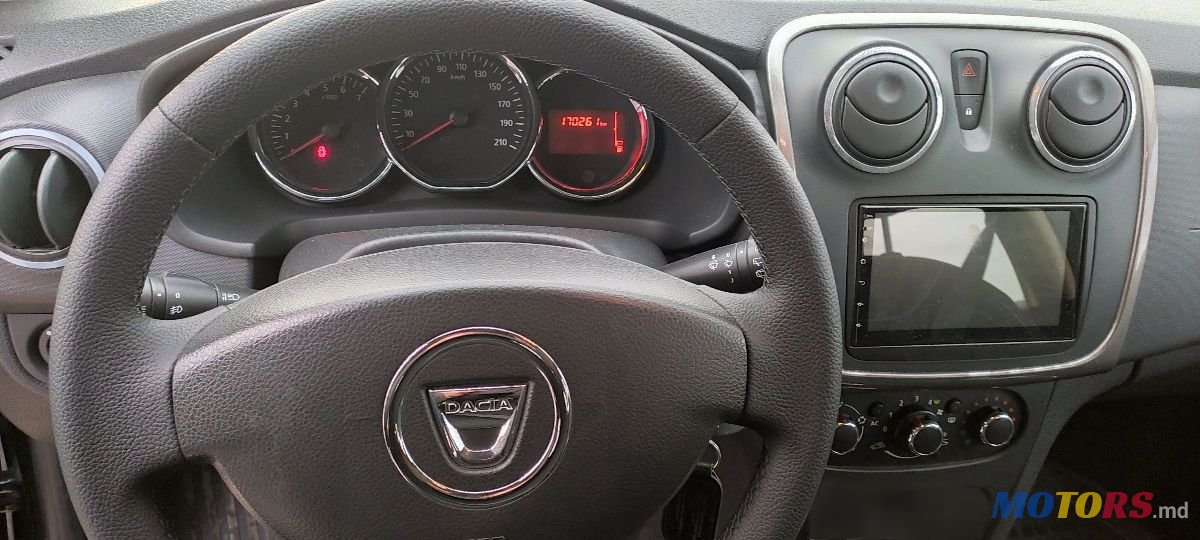 2013' Dacia Logan Mcv photo #5