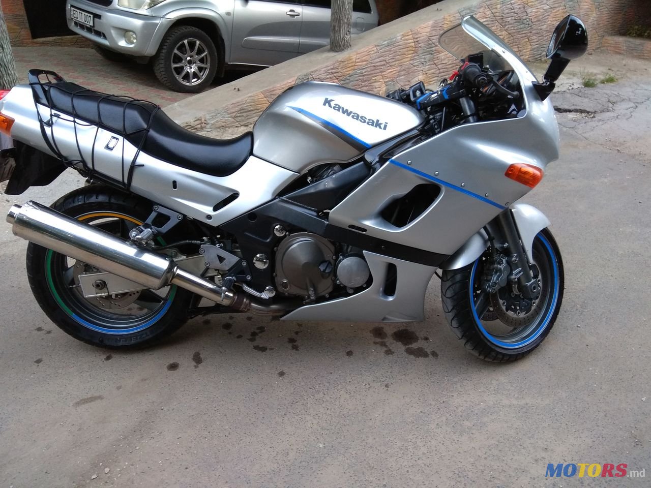 2002' Kawasaki Zzr600 photo #1