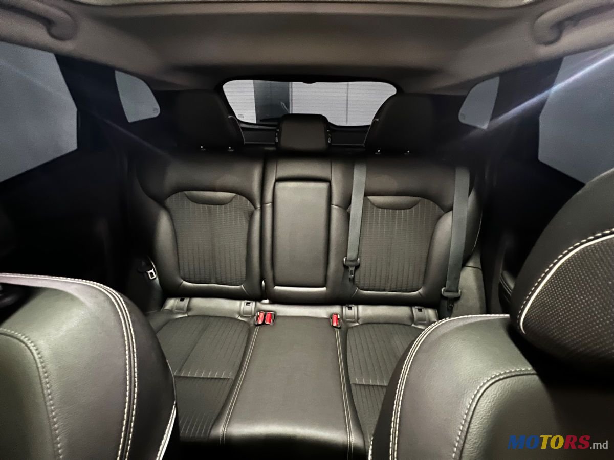 2016' Renault Kadjar photo #6